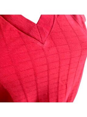 True Vintage Sleeveless V-Neck Knitted Top Medium 70's Ribbed Textured Soft